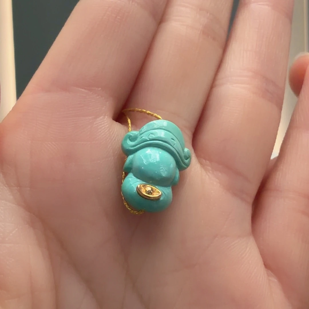 绿松石未镶嵌颈饰