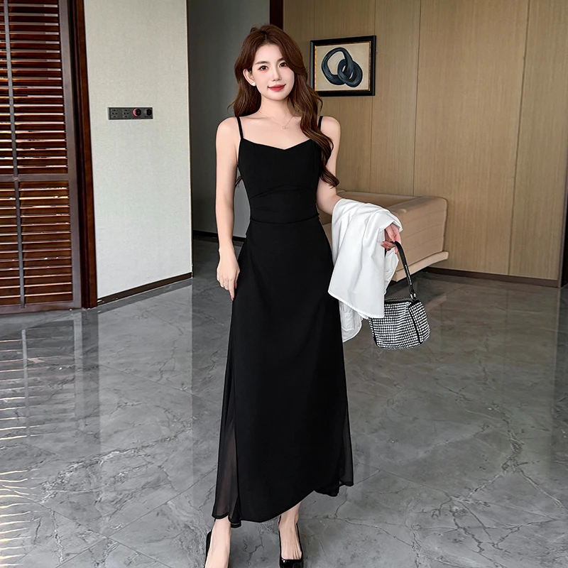 2025新款雪纺吊带连衣裙女夏季气质高级感v领显瘦a字裙性感长裙子