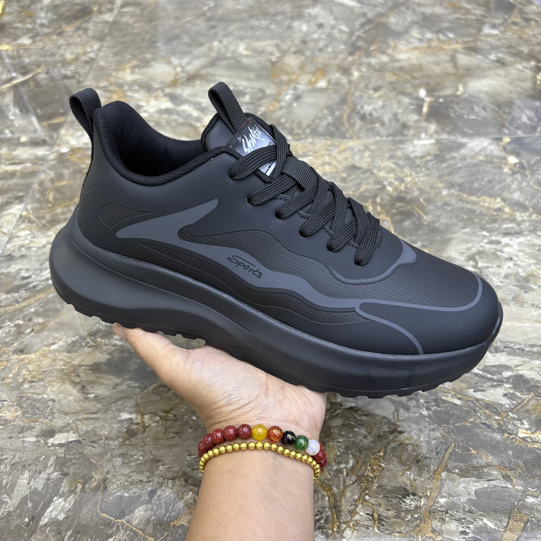 2025新款男鞋厚底休闲运动鞋百搭单鞋棉鞋轻便舒适黑色鞋子男士鞋