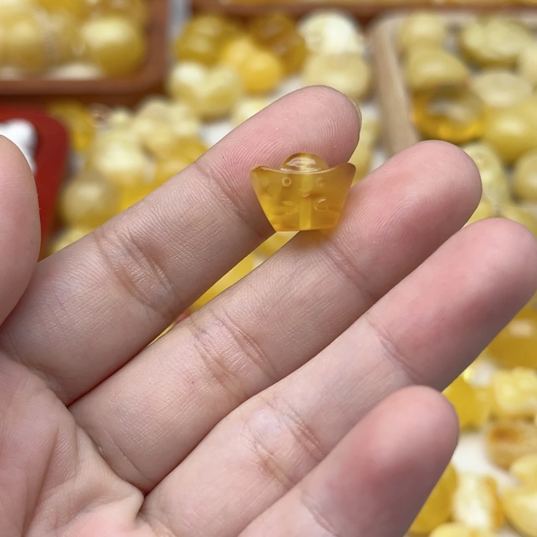 蜜蜡未镶嵌裸石天然的