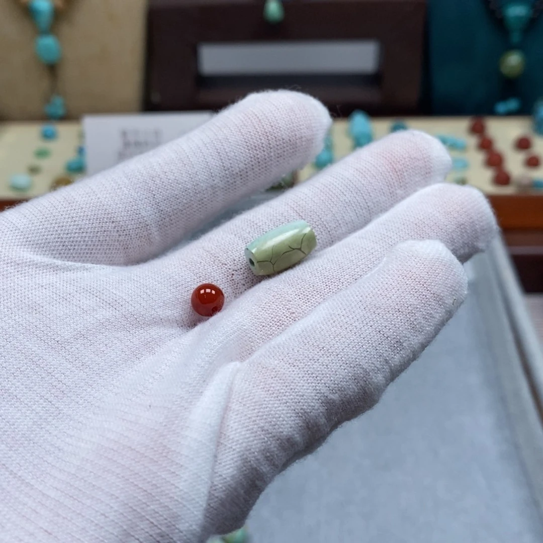 未镶嵌配饰南红玛瑙