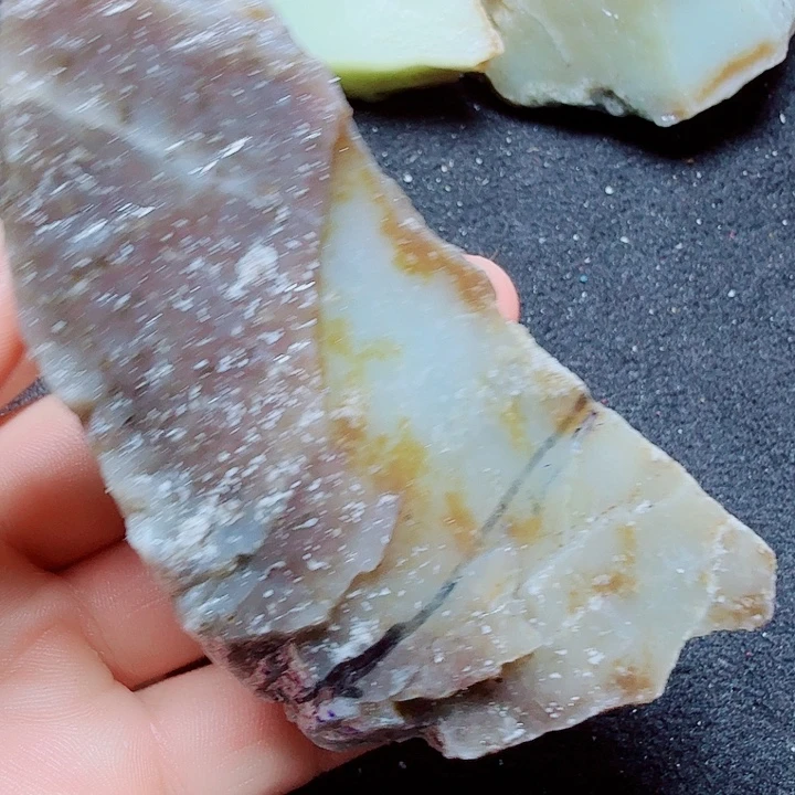 和田玉（糖玉）未镶嵌珠宝半成品