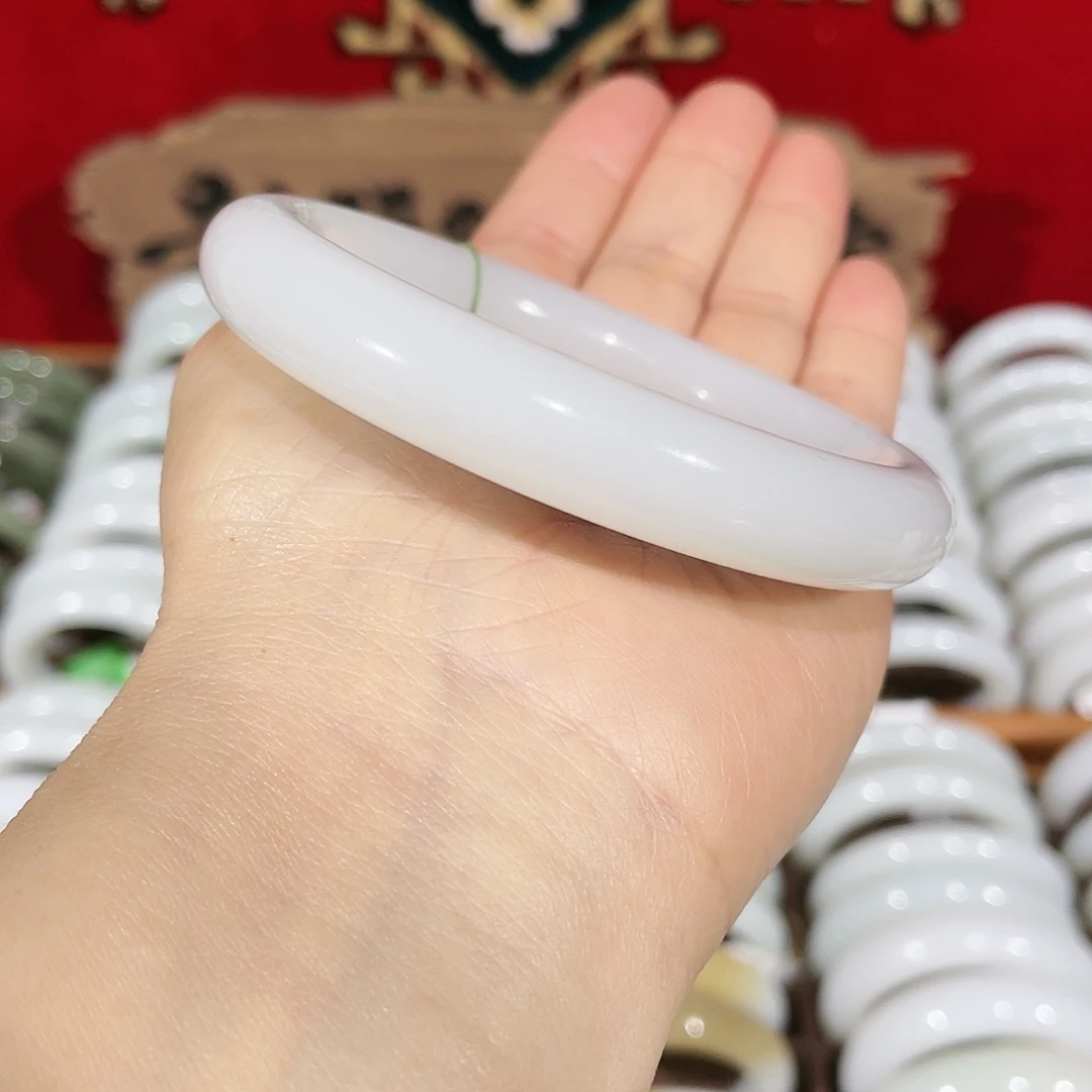 和田玉手镯未镶嵌和田玉羊脂玉手镯