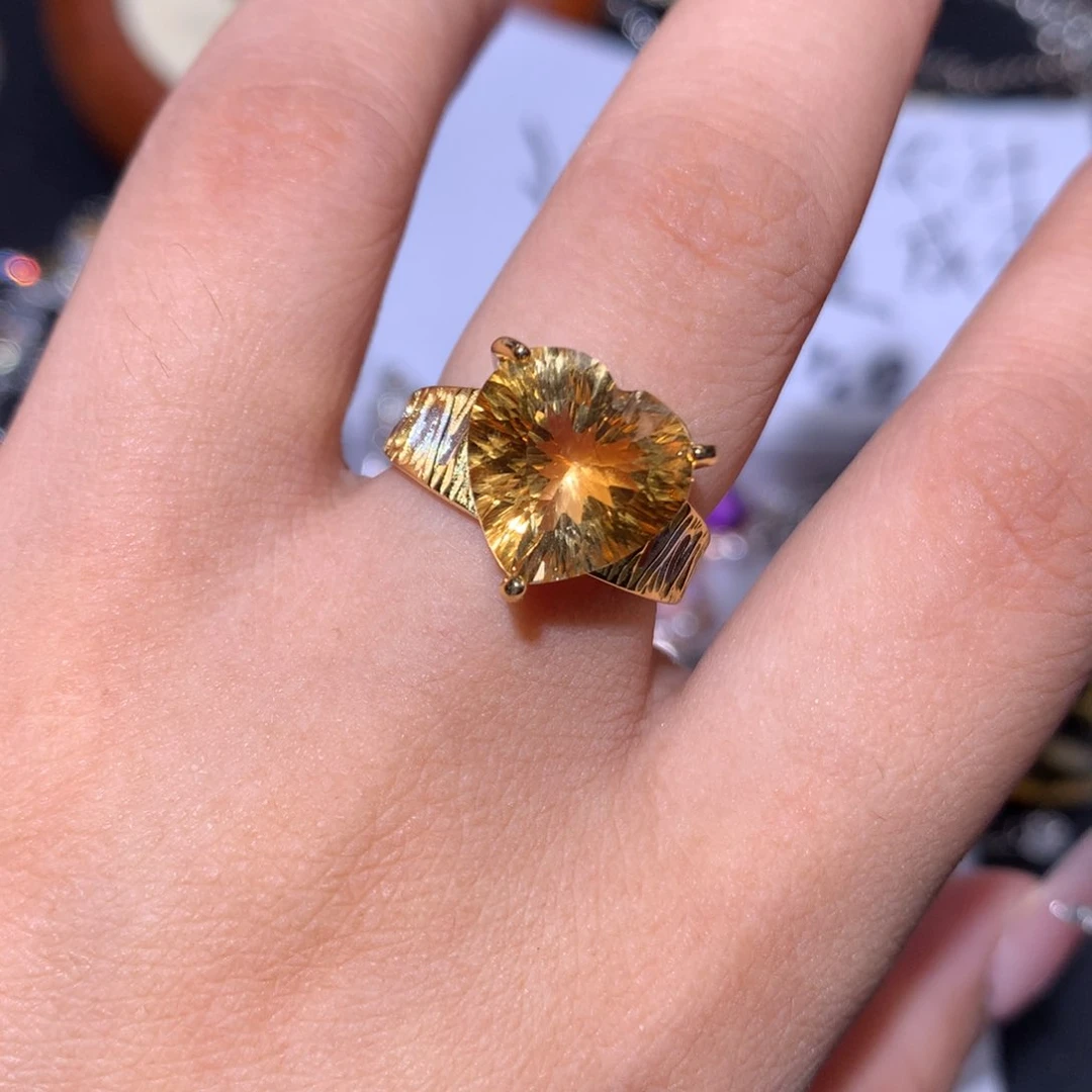 【闪购商品】水晶戒指银S925镶嵌谢*戒指