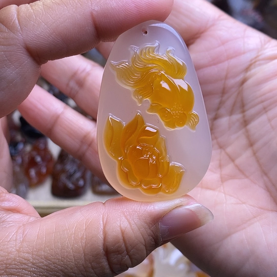 玛瑙/玉髓未镶嵌颈饰