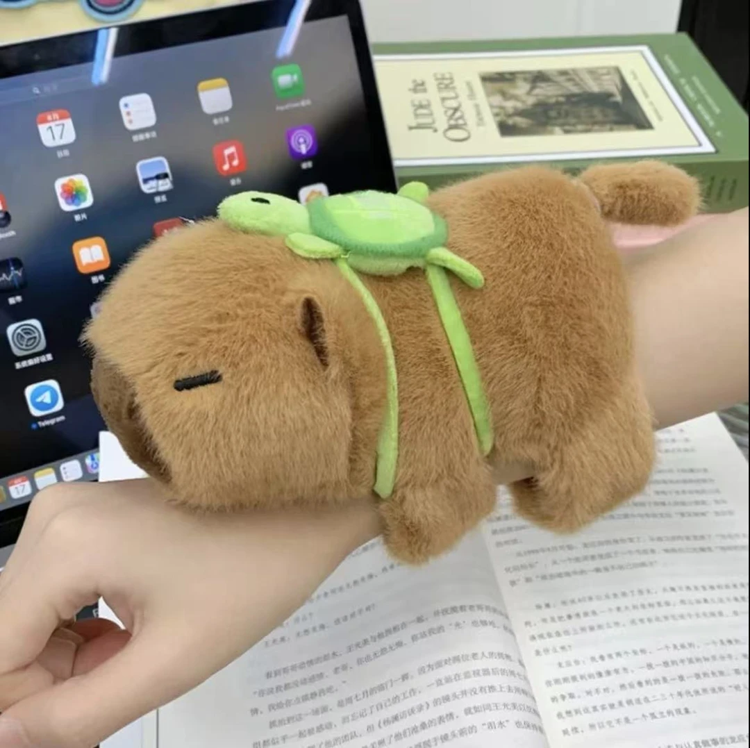 zz卡皮巴拉水豚啪啪圈毛绒玩具