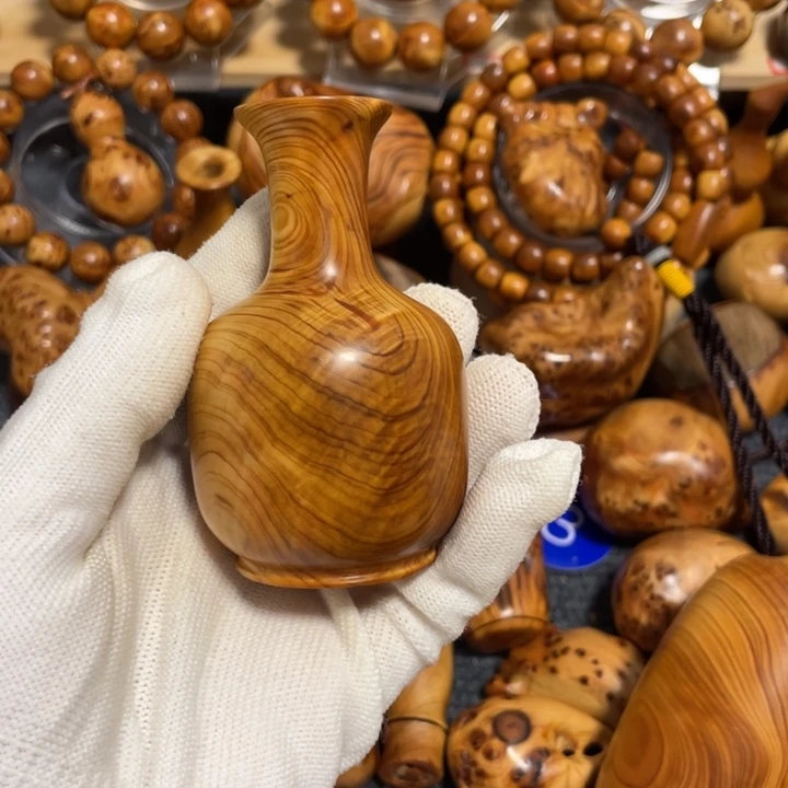 柏木代****当太行崖柏金丝小花瓶