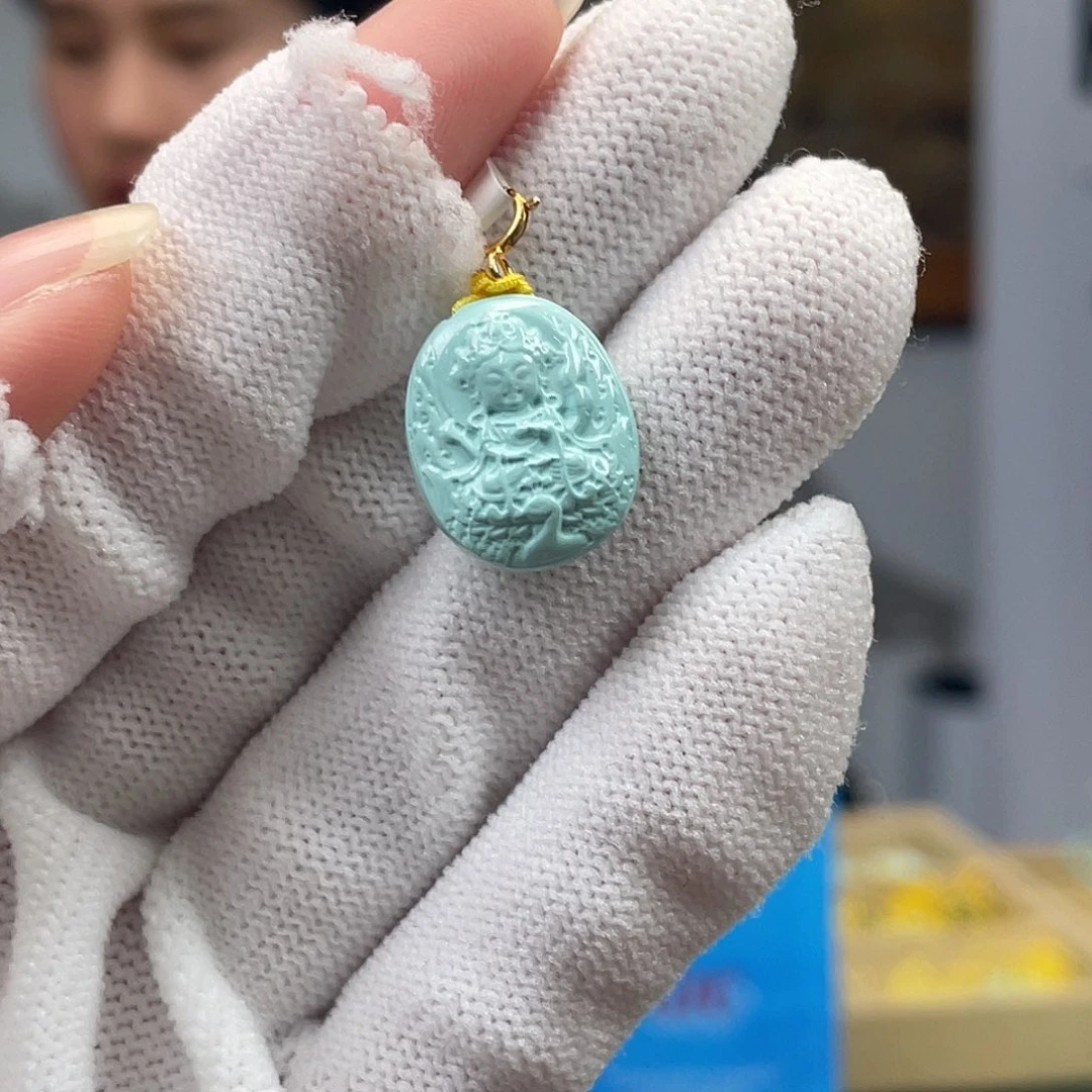 绿松石未镶嵌挂件