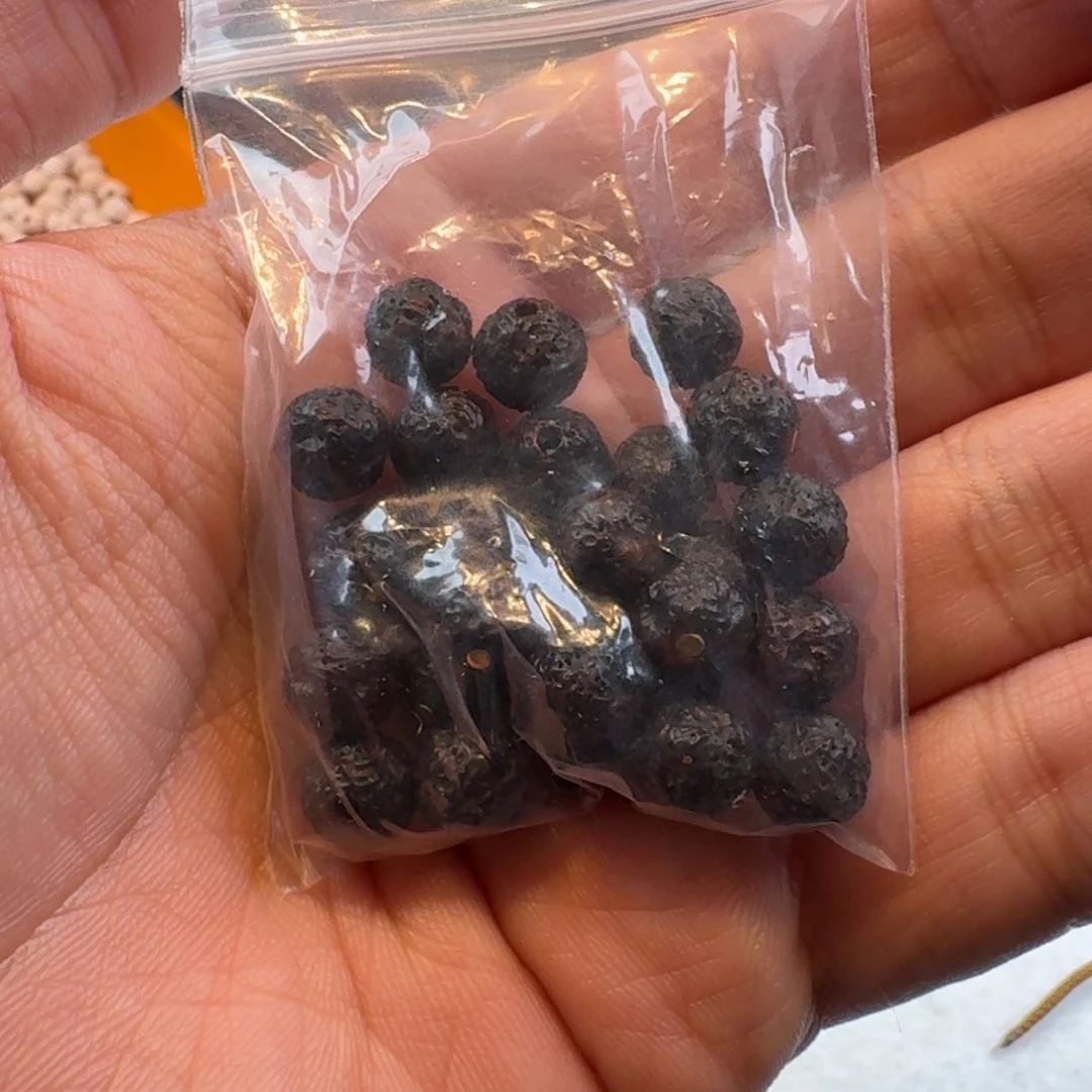 文玩核桃吊坠手串