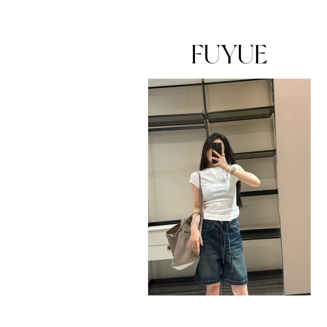 FUYUE赴约 品质白色半袖显瘦短款时尚休闲百搭夏季修身圆领纯色