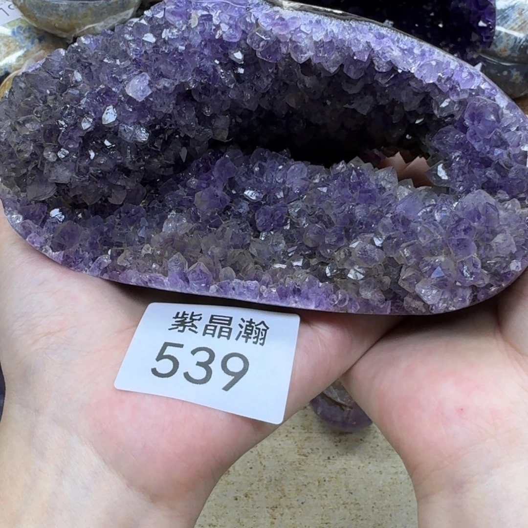 未镶嵌大型摆件（非配饰）水晶
