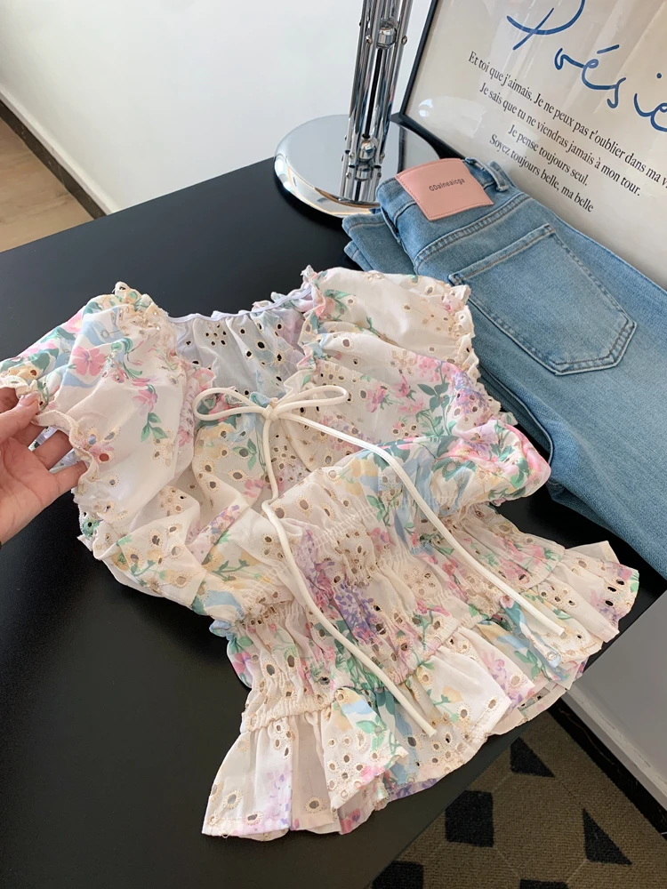 2025新款木耳边印花短袖衬衫女法式掐腰裙摆设计感小资浪漫小上衣