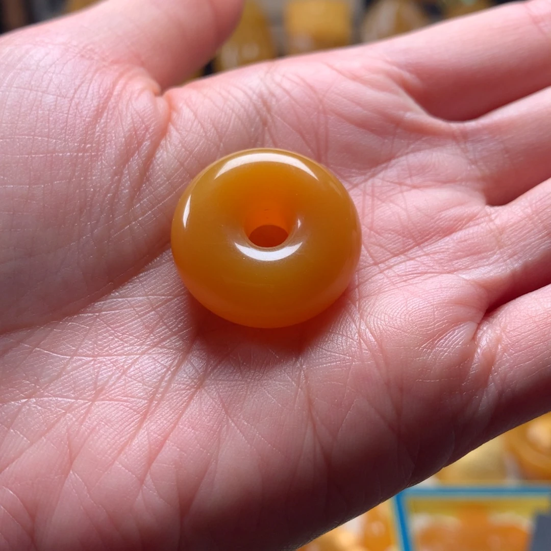 石英质玉（缅黄）未镶嵌配饰