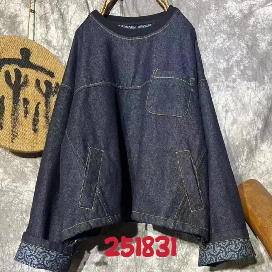 831套头款青春流行套头圆领常规款拼接牛仔上衣