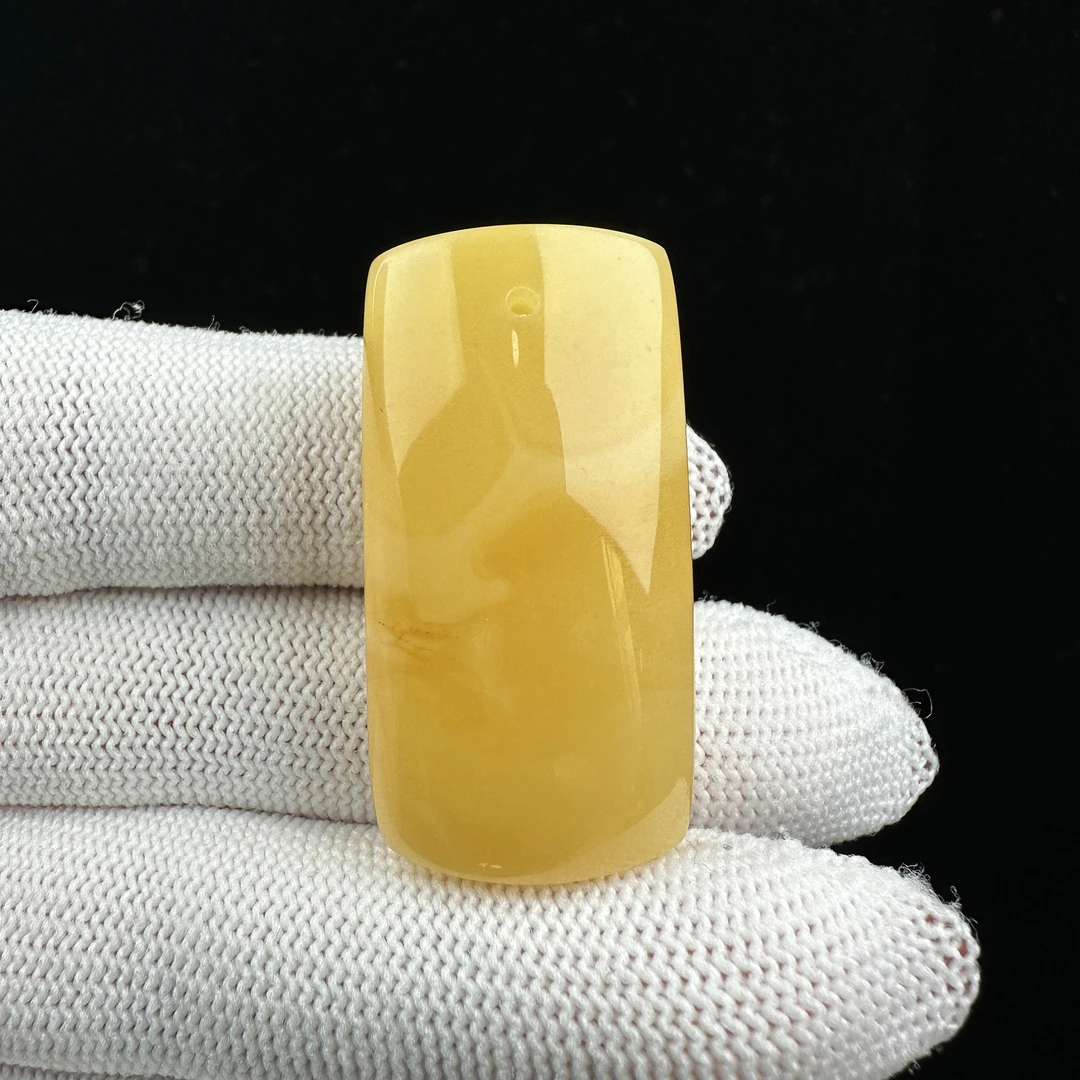 Y1728天然原矿蜜蜡 满蜡飘花无事牌 19*37*12mm抖音基地质检发货