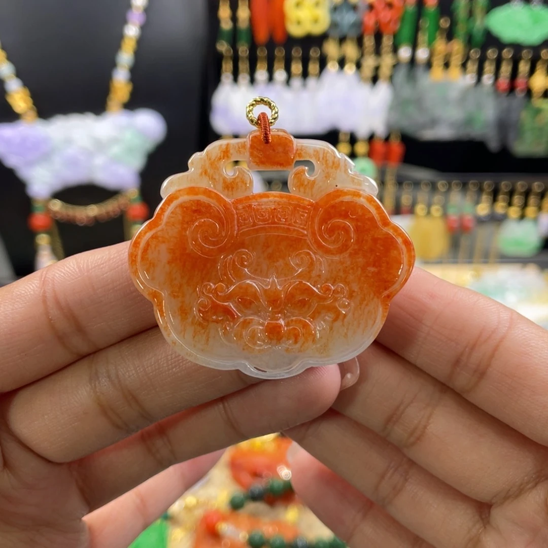 翡翠颈饰未镶嵌代编织