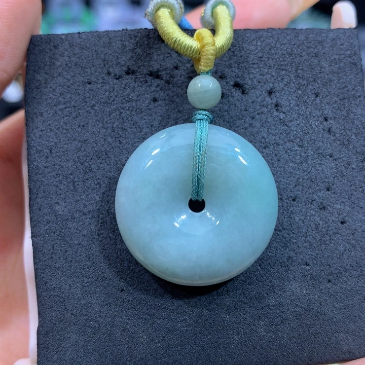 翡翠未镶嵌手链翡翠