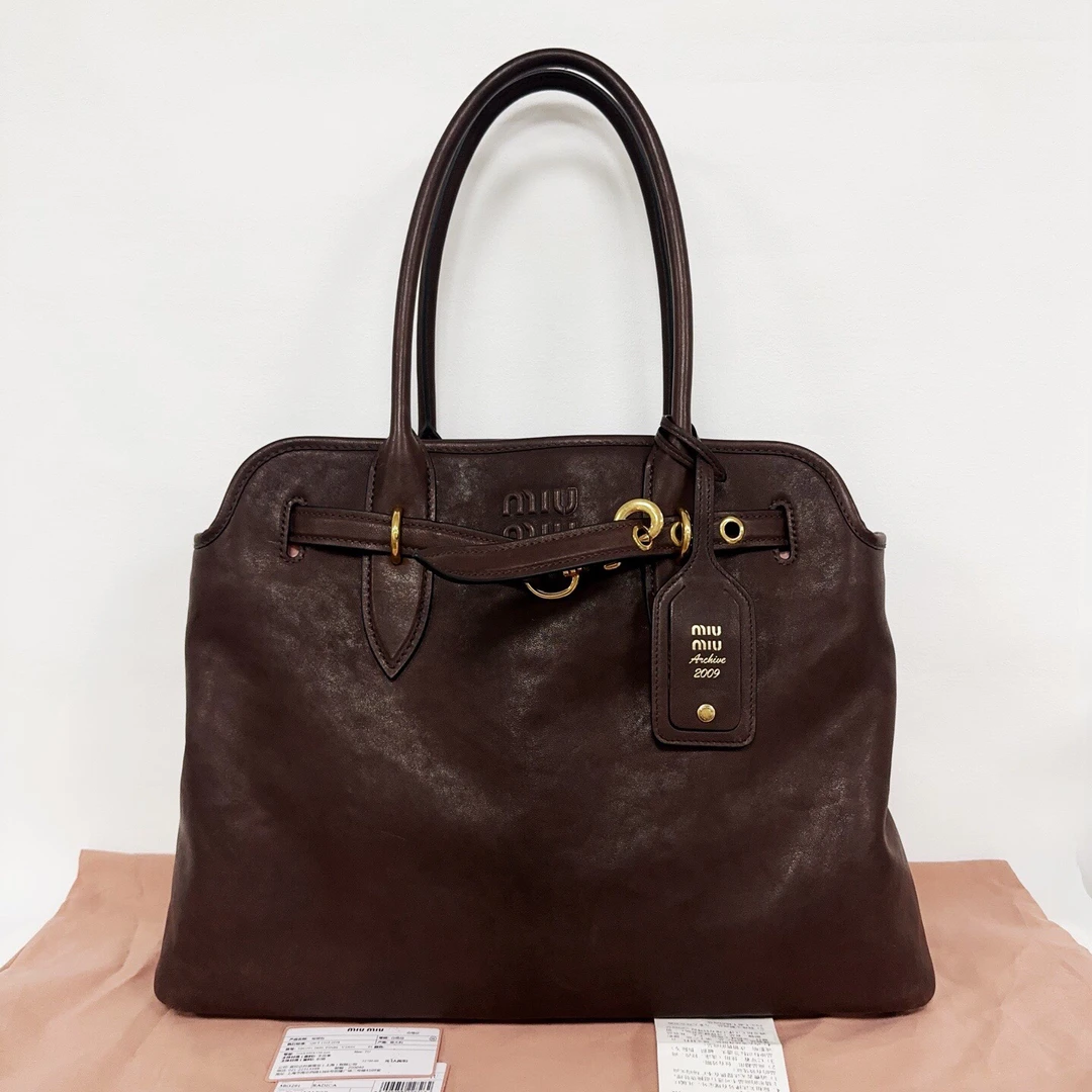 99新 MIU MIU/缪缪 AventureNappa手提包