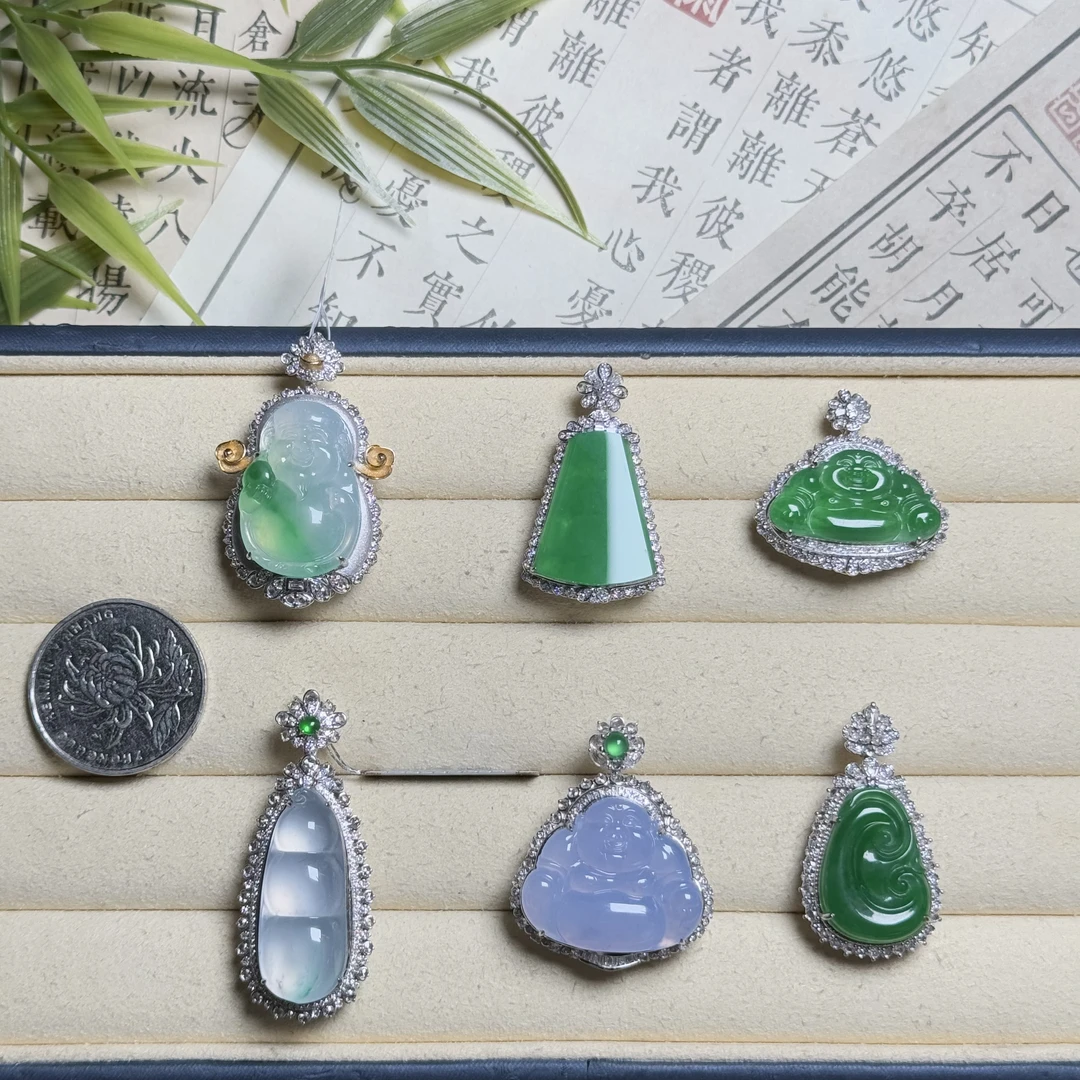 【央博玉&思懿】 18k翡翠吊坠-29800-1-XMG-多样性发一|CXQ21