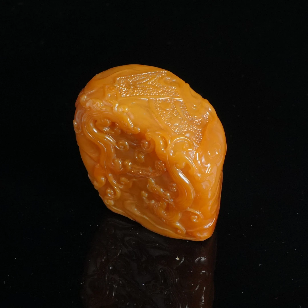 DY-C477寿山 田黄石 双螭献瑞摆件 59*29*63mm186.68g