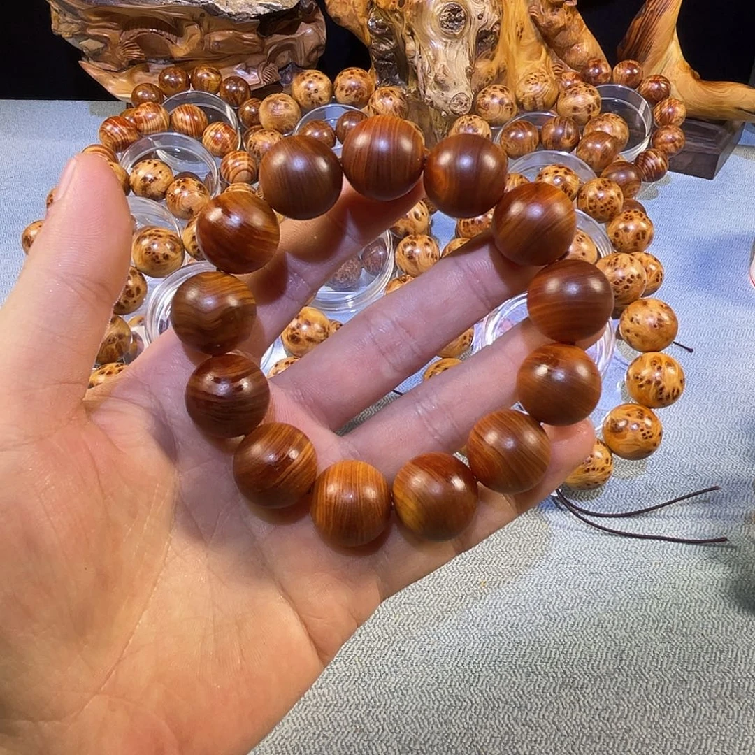 火***燚柏木（崖柏）无事牌