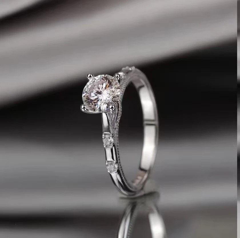 1.0CT 海棠气质女戒