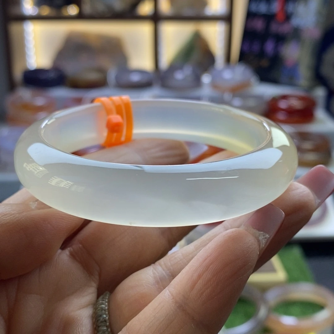 手镯玛瑙/玉髓未镶嵌