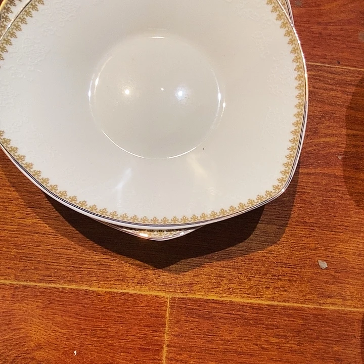 华***仔骨质瓷库存产品盘子