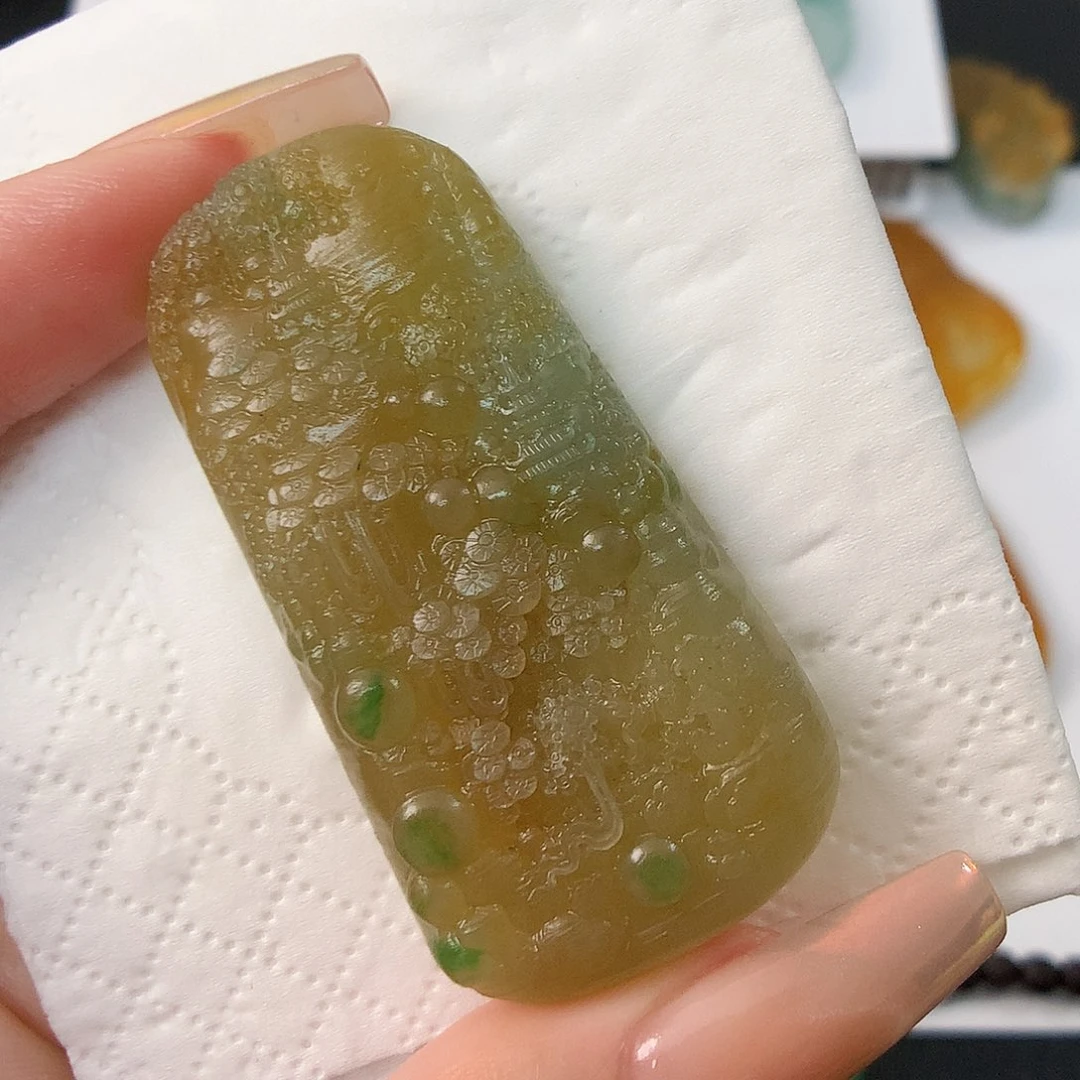 未镶嵌定制翡翠山水牌