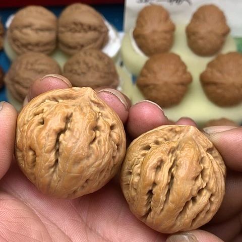 文玩核桃把件41尺闷球霸王龙