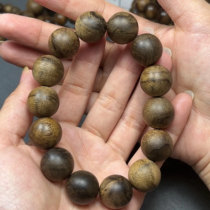 手串沉香白棋留疤1.6