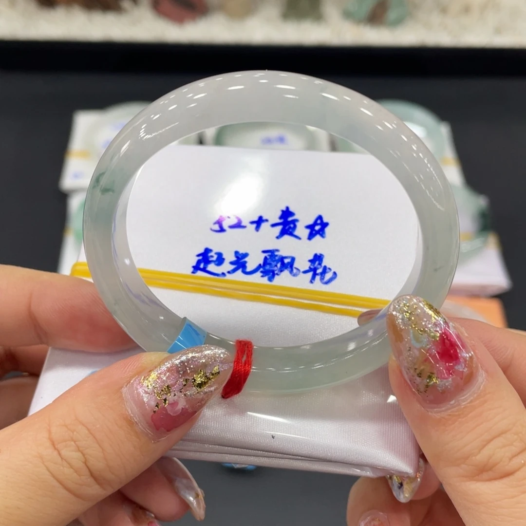 未镶嵌手镯翡翠缅甸天然翡翠手镯