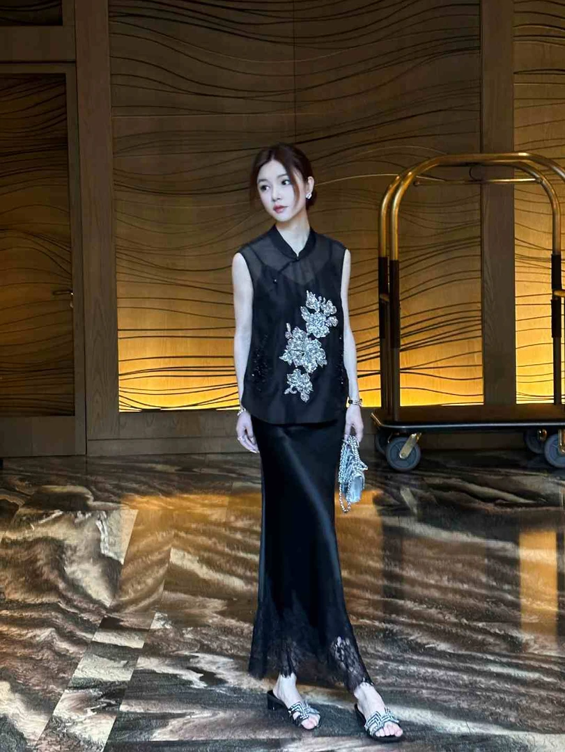 Rainie-【墨韵】新中式文艺气质重工夏季镶钻中国风无袖显瘦女上衣