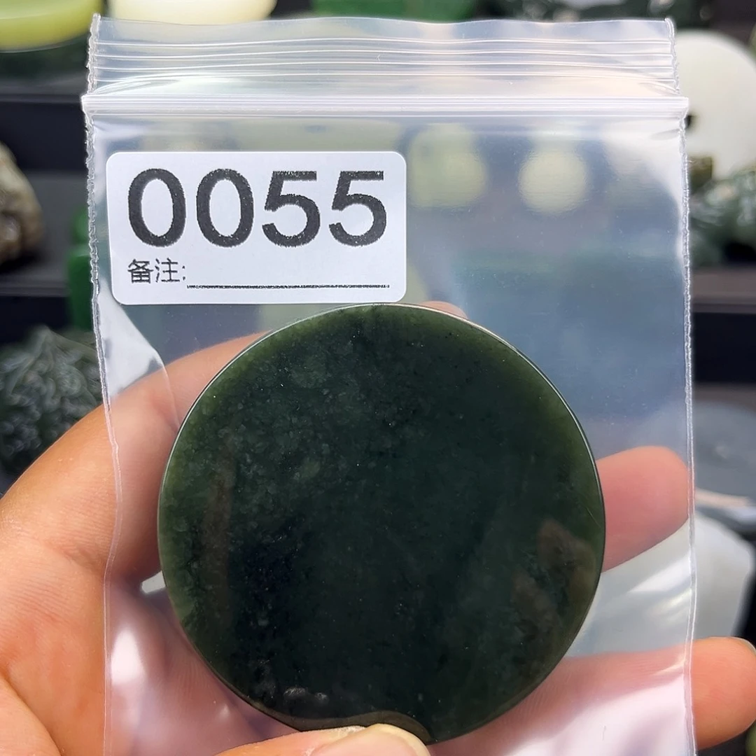 和田玉未镶嵌珠宝半成品