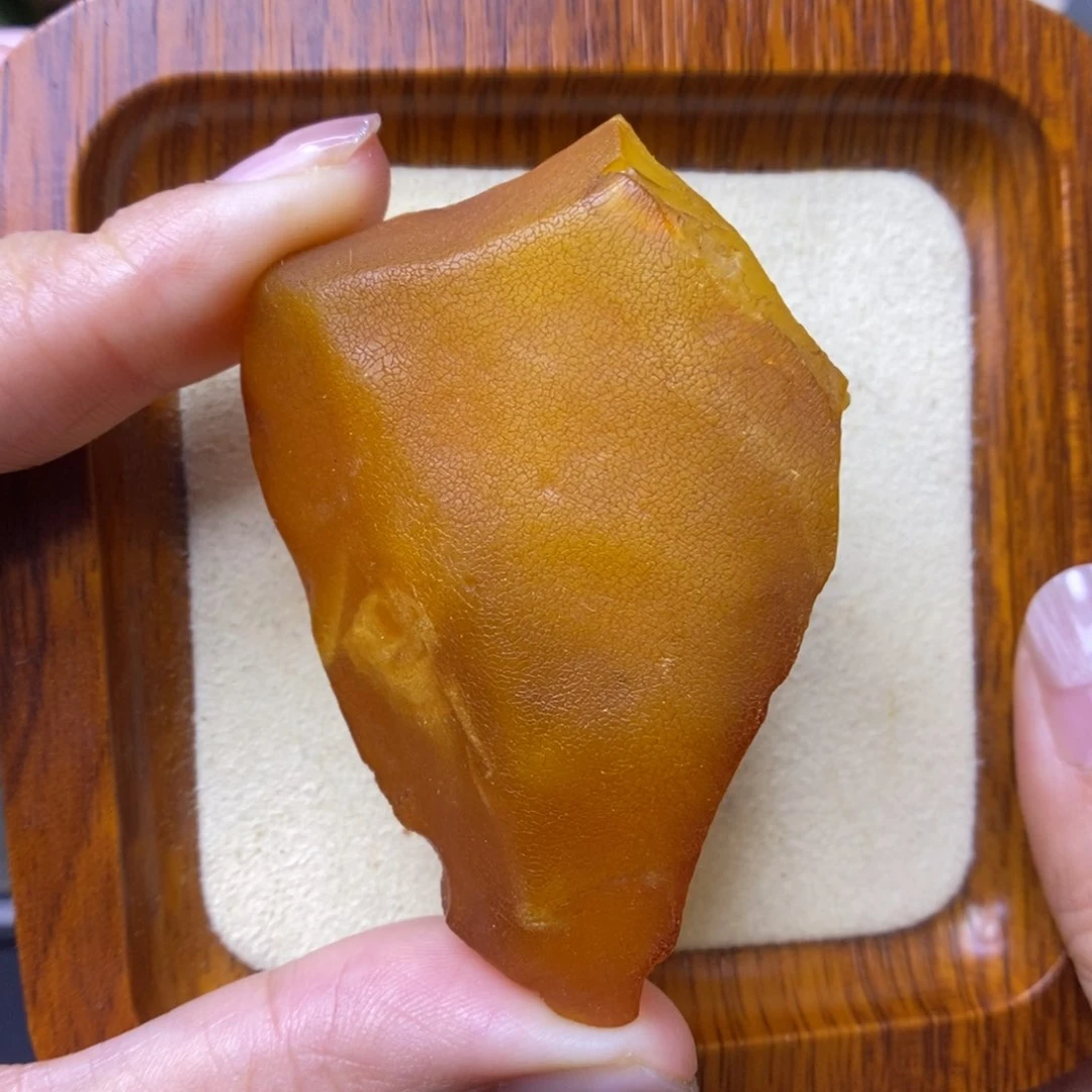 未镶嵌定制琥珀敏