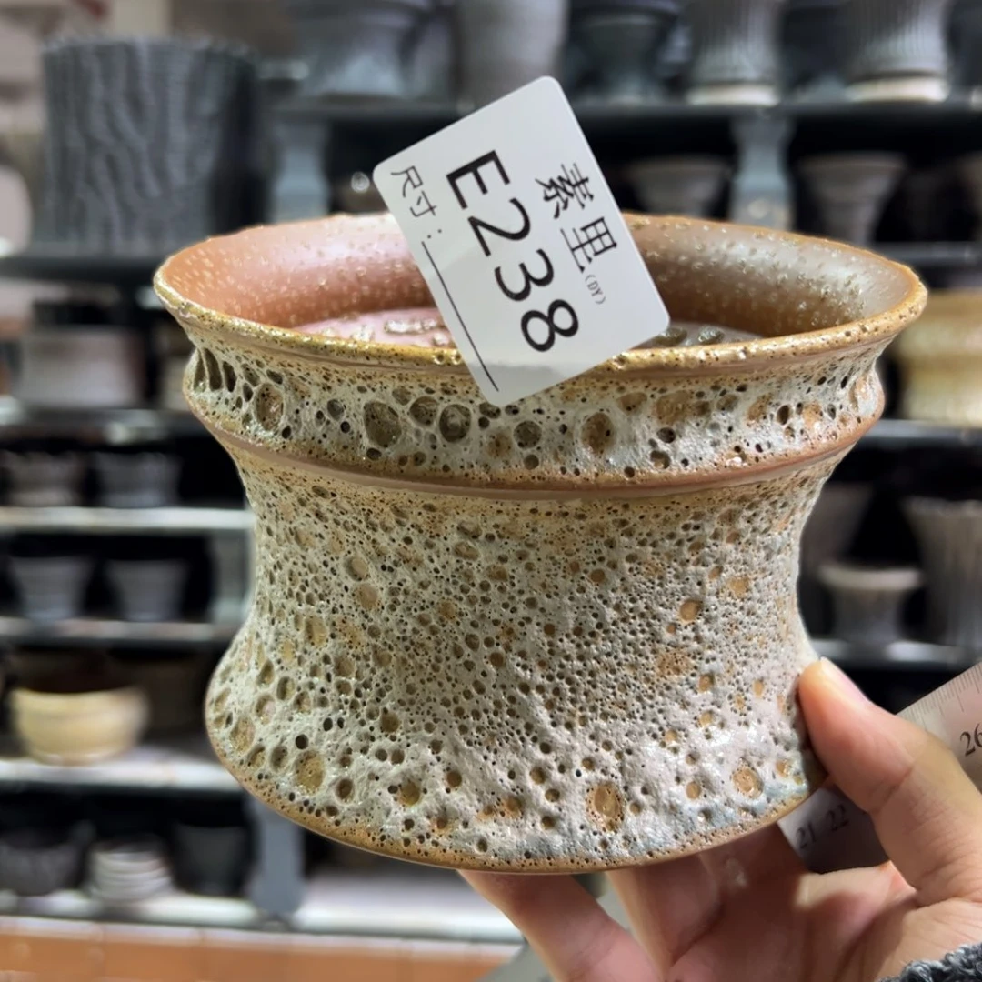 景德镇手工素里口14高10瑕疵