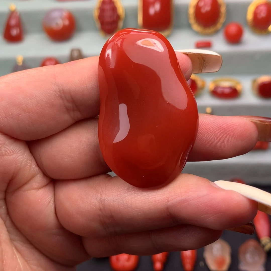 未镶嵌吊坠南红玛瑙