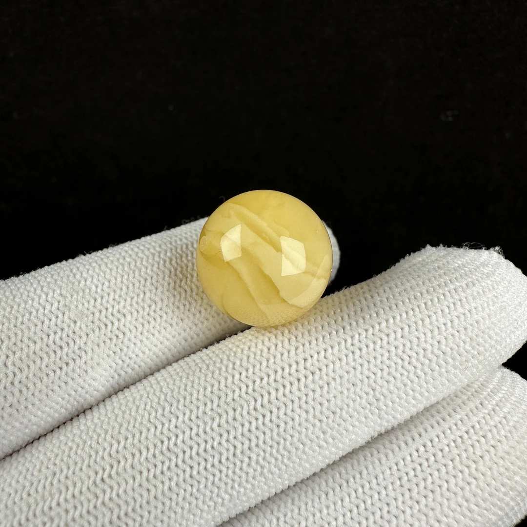 M5017天然原矿蜜蜡鸡油黄飘花 圆珠 16mm抖音基地质检发货