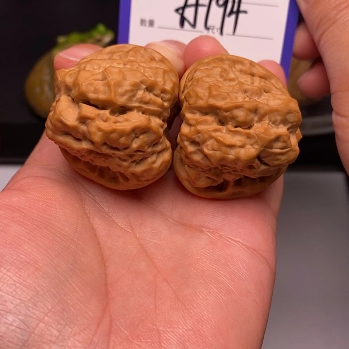 核桃手串/手链小**跑A194蛤蟆头蛤蟆