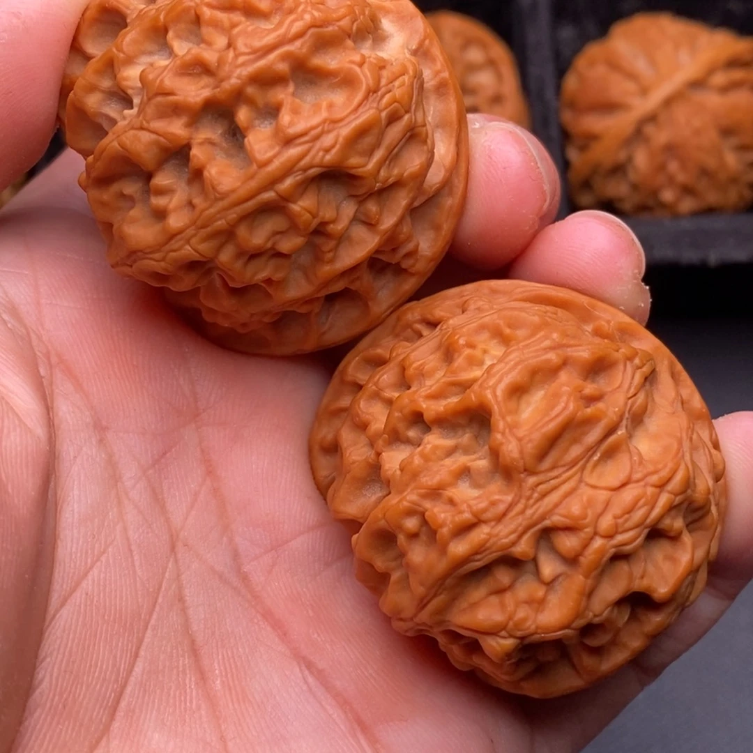 把件文玩核桃秦岭野生核桃
