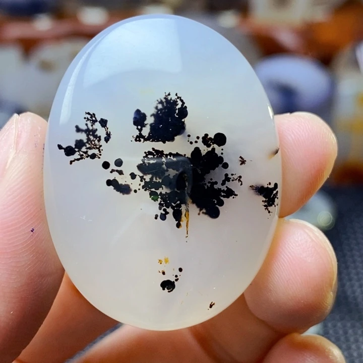 玛瑙/玉髓未镶嵌珠宝半成品