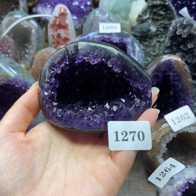【闪购商品】未镶嵌大型摆件（非配饰）紫晶