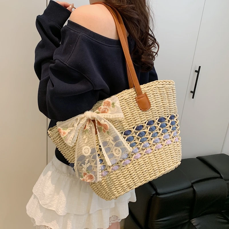海边度假草编包女大容量沙滩水桶包编织菜篮子夏季通勤单肩托特包