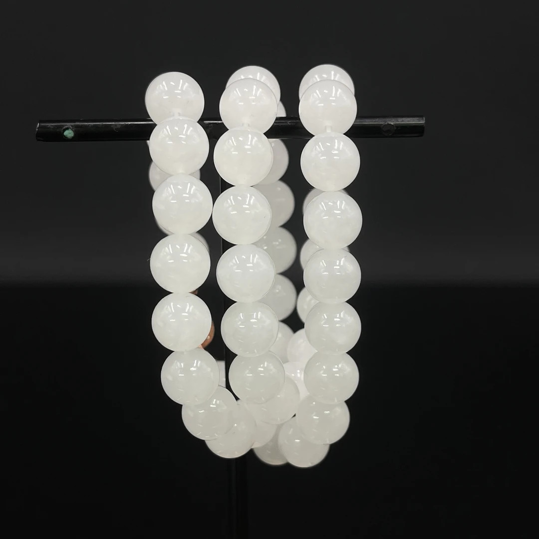 0102GY8622和田玉挂件