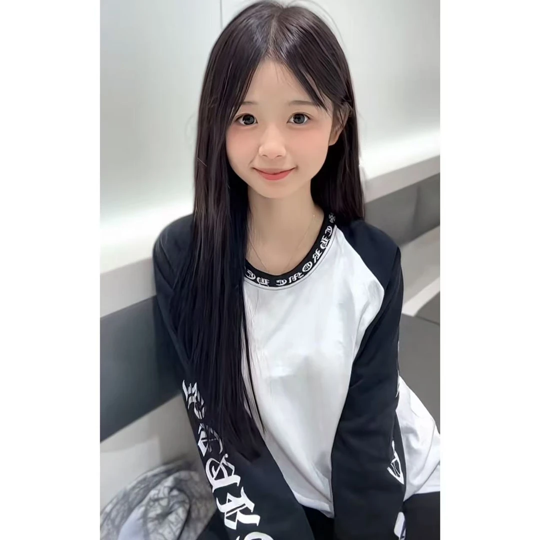 美式复古克罗心梵文撞色插肩长袖t恤女秋季设计感宽松打底衫上衣