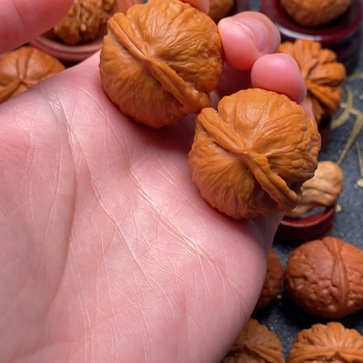 随***缘文玩核桃吊坠夜明珠