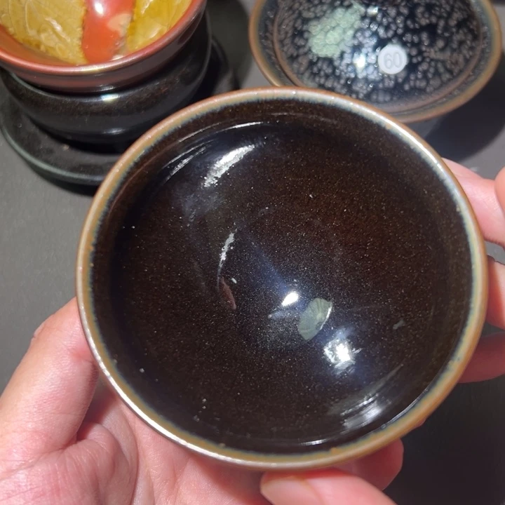 茶盏我们是有共同话题有