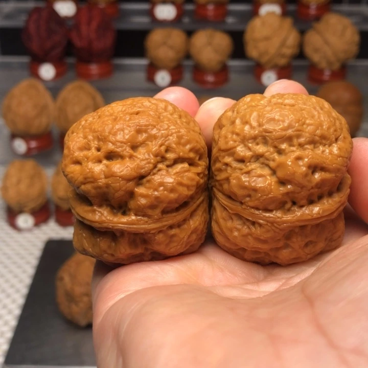 文玩核桃把件26香妃元宝蟾