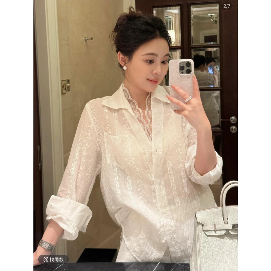 2025春夏新款法式v领气质轻奢高级感减龄洋气白色蕾丝拼接衬衫