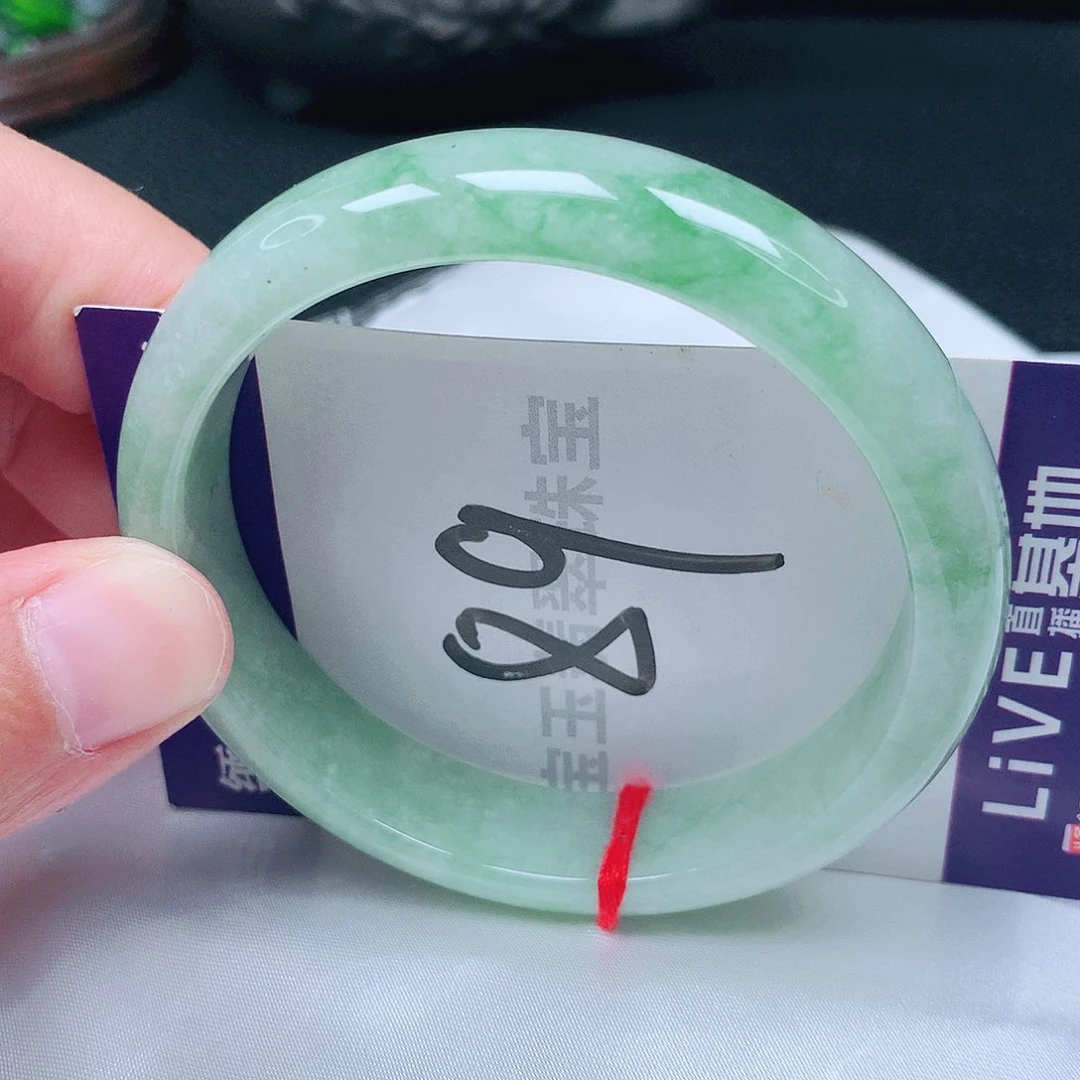 未镶嵌手镯翡翠58圈口